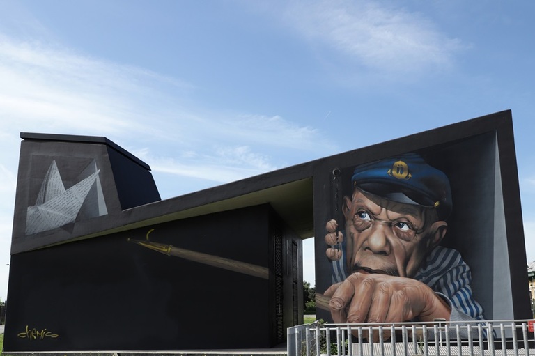 fresque street art avec capitaine marin à anvers