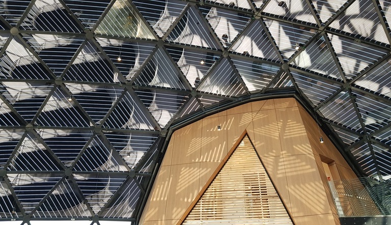 intérieur futuriste pavillon namur