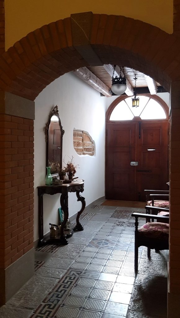 hall d'entrée dans maison historique à cividale