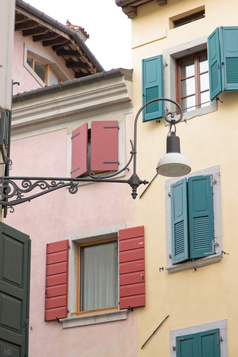 façades extérieures maisons via paolo sarpi à udine
